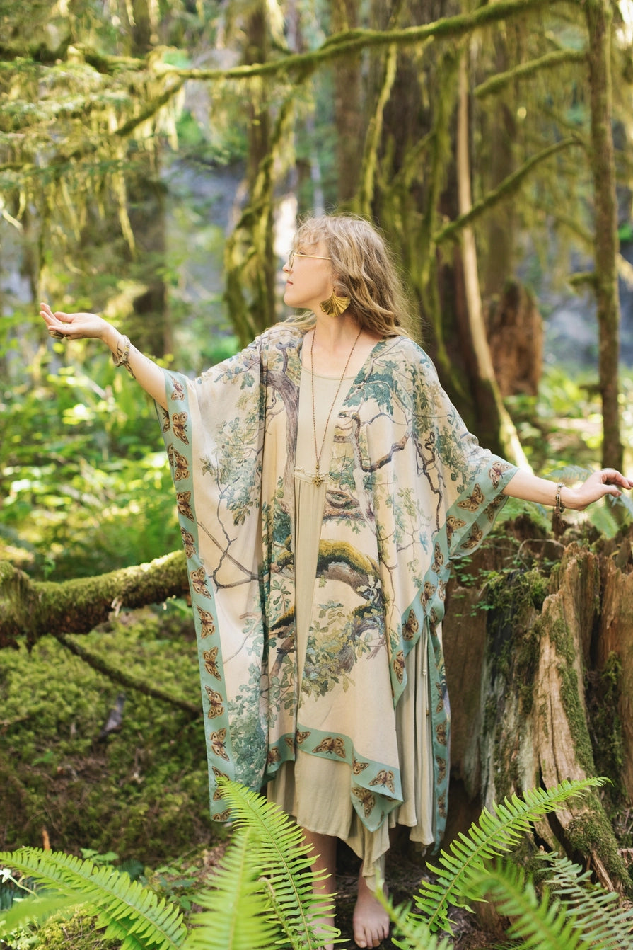 Earth & Sky Bohemian Goddess Starduster Kimono W/Trees