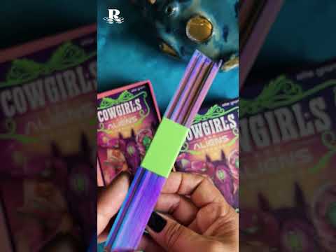 Cowgirls & Aliens Oracle Unboxing Video