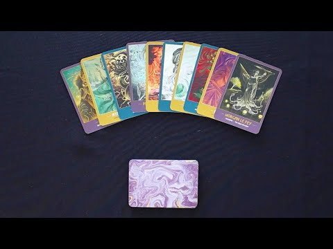 Women of Myth Oracle deck, unboxing and card preview