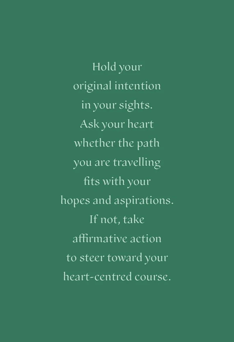 Motivational quote on a green background